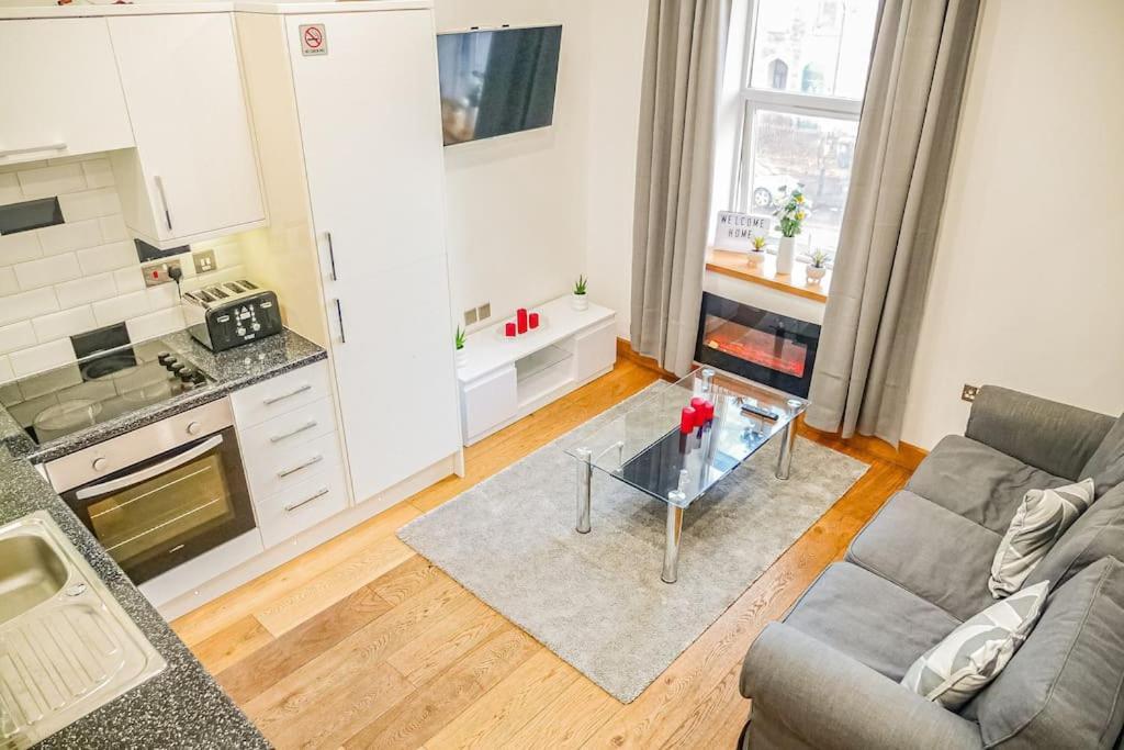 קארדיף Charming City Centre Apartment מראה חיצוני תמונה
